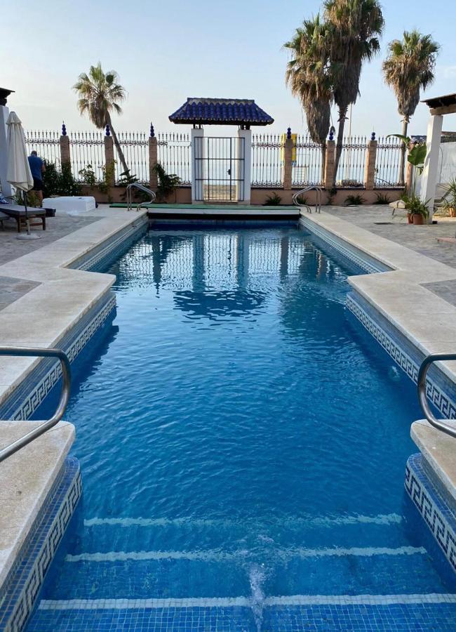 Apartamentos Linda Vista มาร์เบยา ภายนอก รูปภาพ