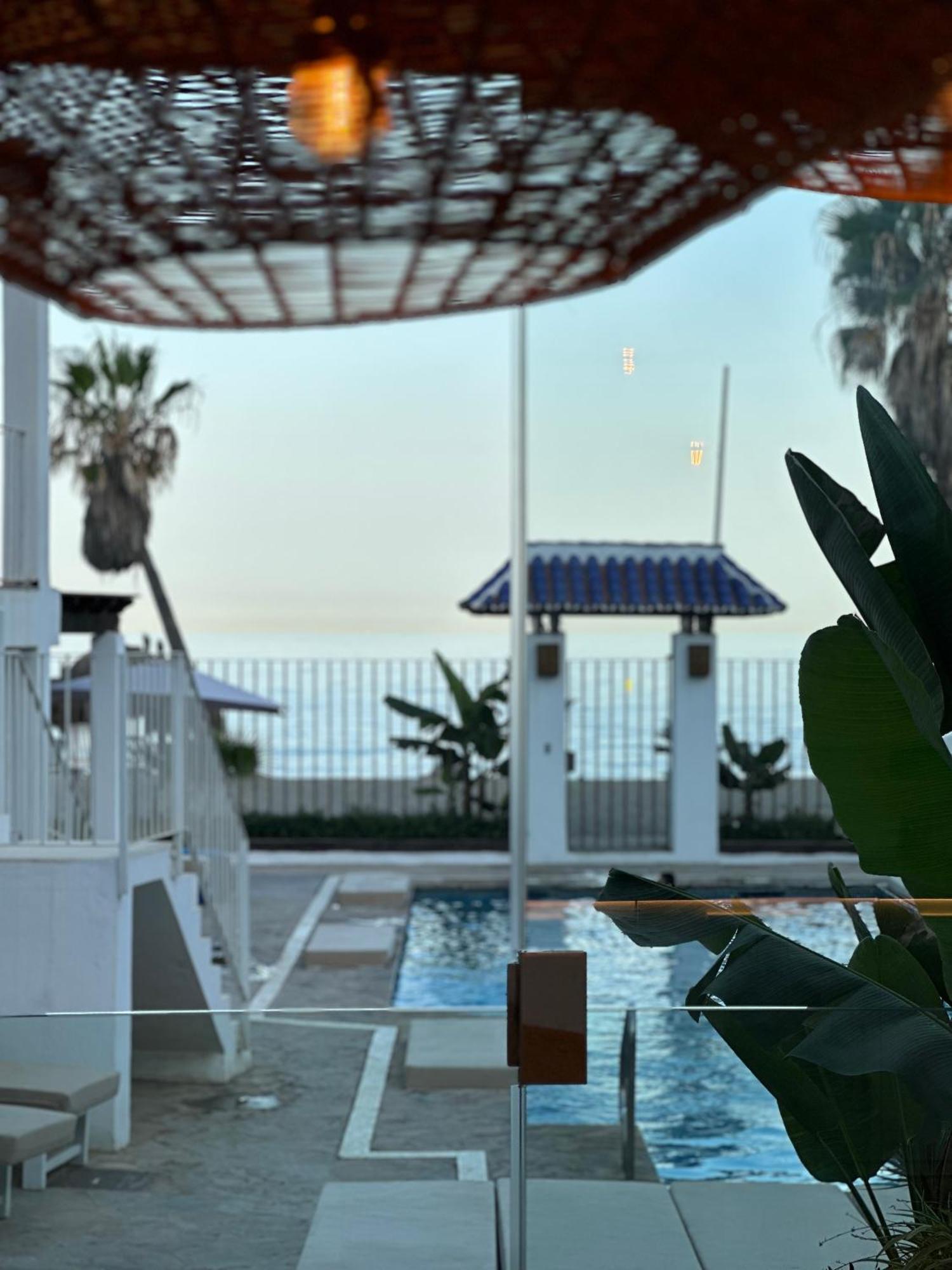 Apartamentos Linda Vista มาร์เบยา ภายนอก รูปภาพ