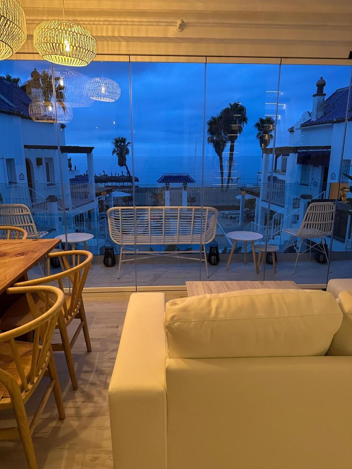 Apartamentos Linda Vista มาร์เบยา ภายนอก รูปภาพ