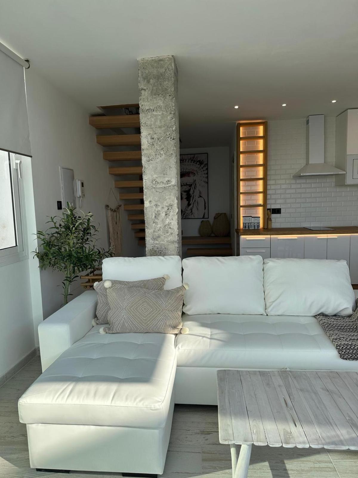 Apartamentos Linda Vista มาร์เบยา ภายนอก รูปภาพ