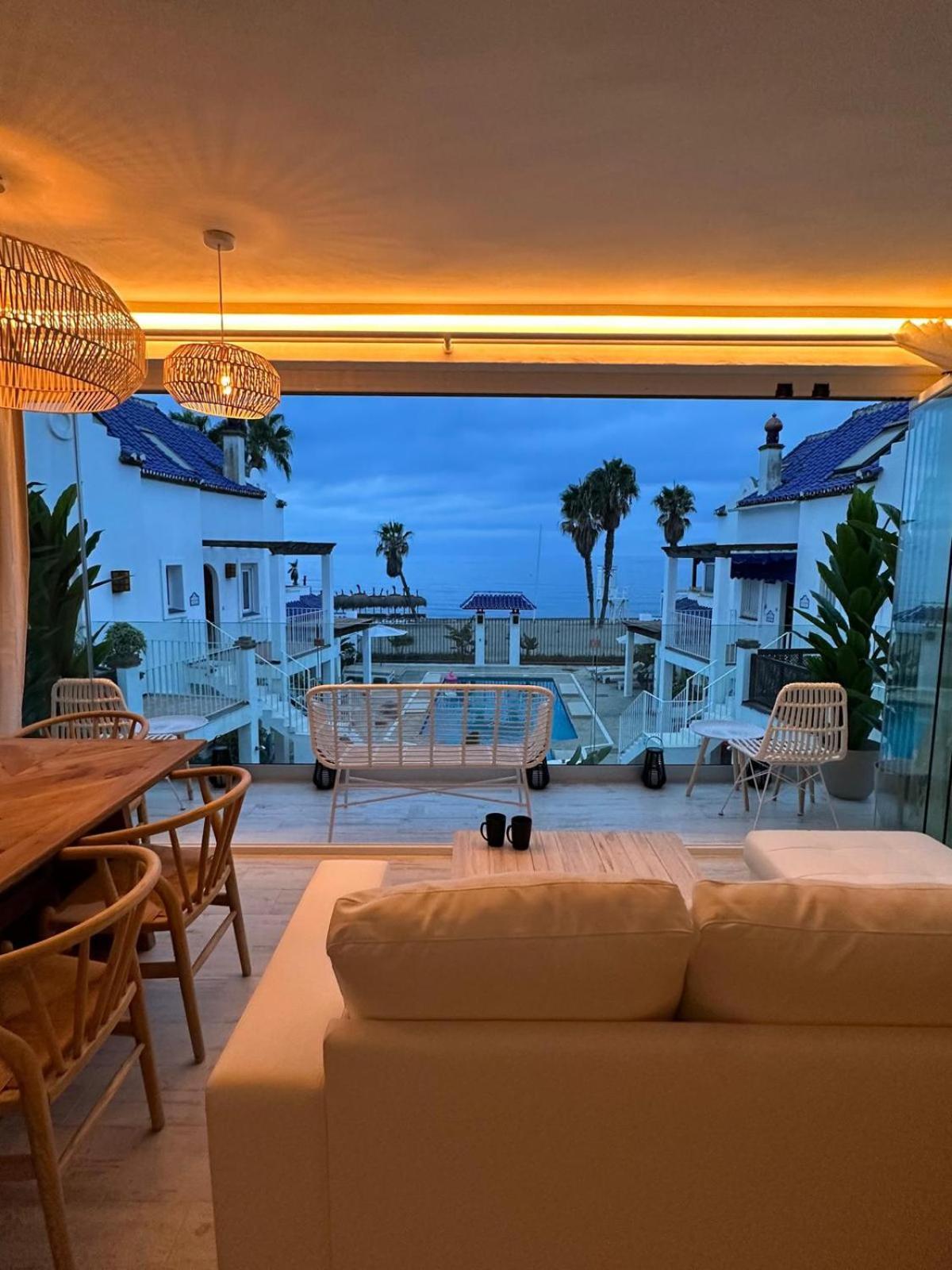 Apartamentos Linda Vista มาร์เบยา ภายนอก รูปภาพ