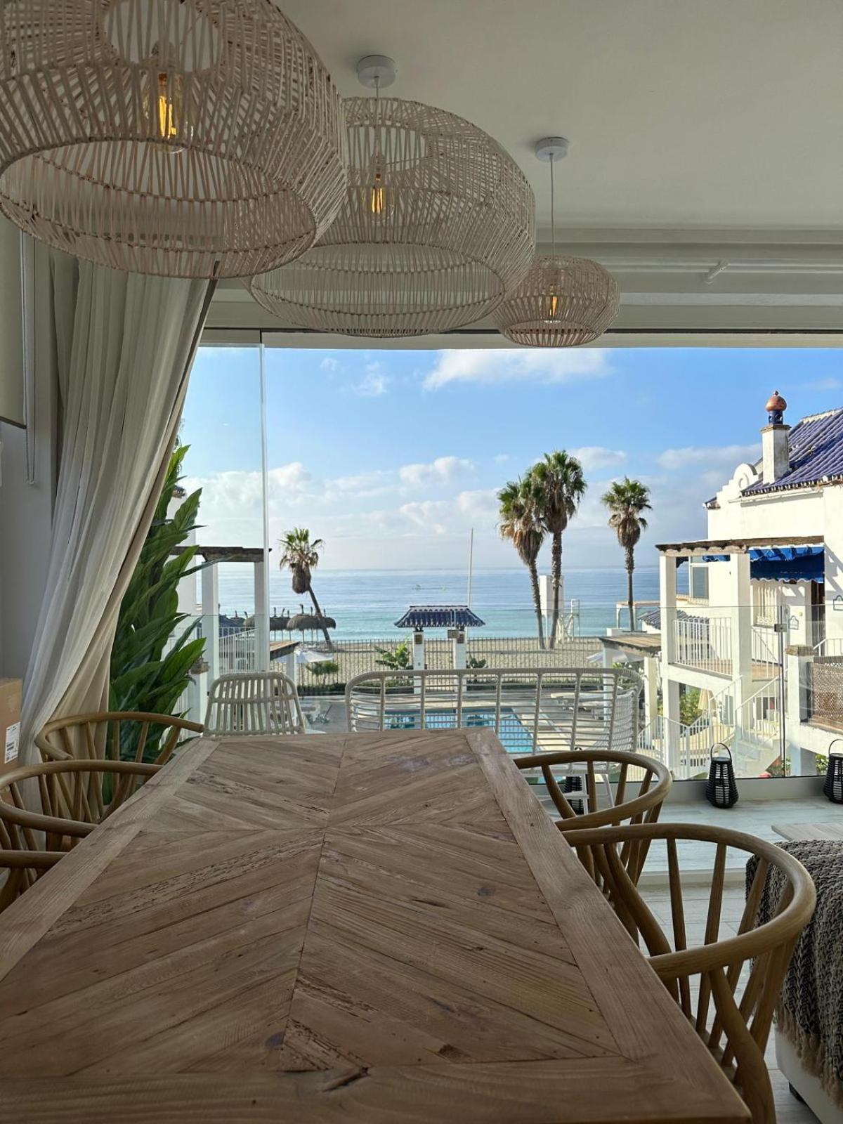 Apartamentos Linda Vista มาร์เบยา ภายนอก รูปภาพ