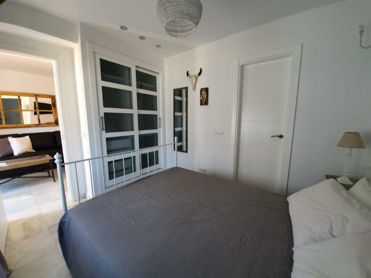 Apartamentos Linda Vista มาร์เบยา ภายนอก รูปภาพ